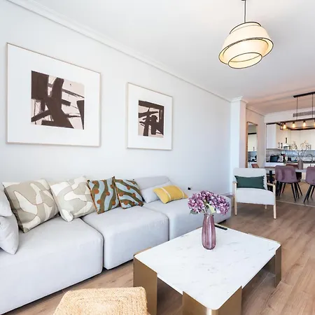 Lejlighed Superb Location Beachfront , 3 Bed With Terrace Fuengirola